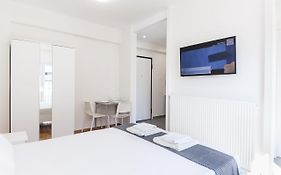 Stylish New Paradise Apt For 2 In Marousi